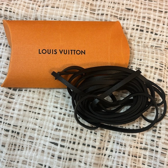 Louis Vuitton Star Trail Boots - Picture 10 of 11